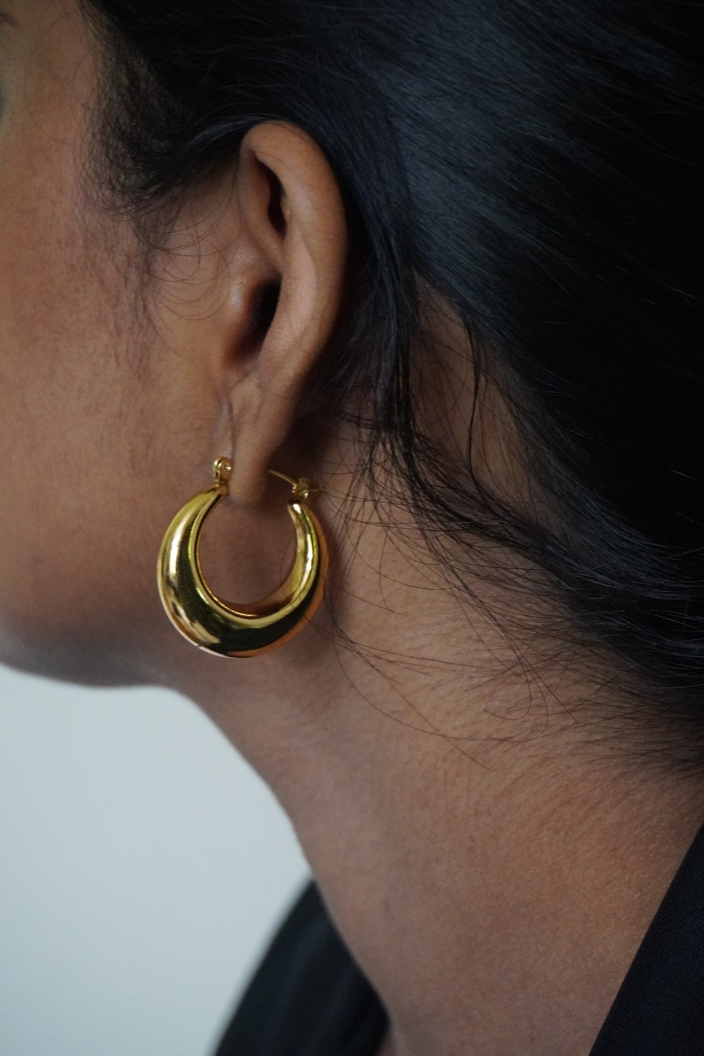 Chunky gold hoops