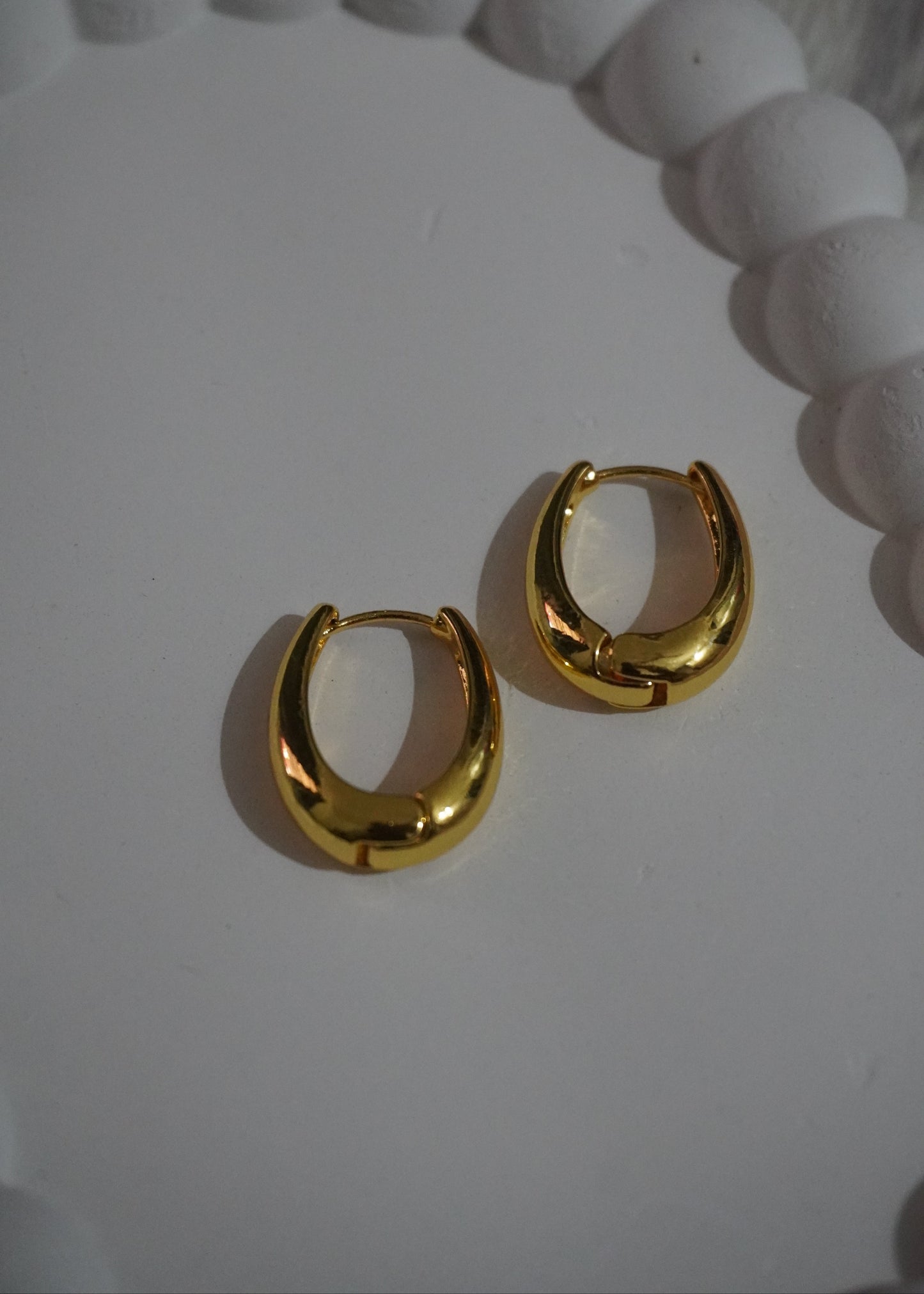 Classic Oval hoops