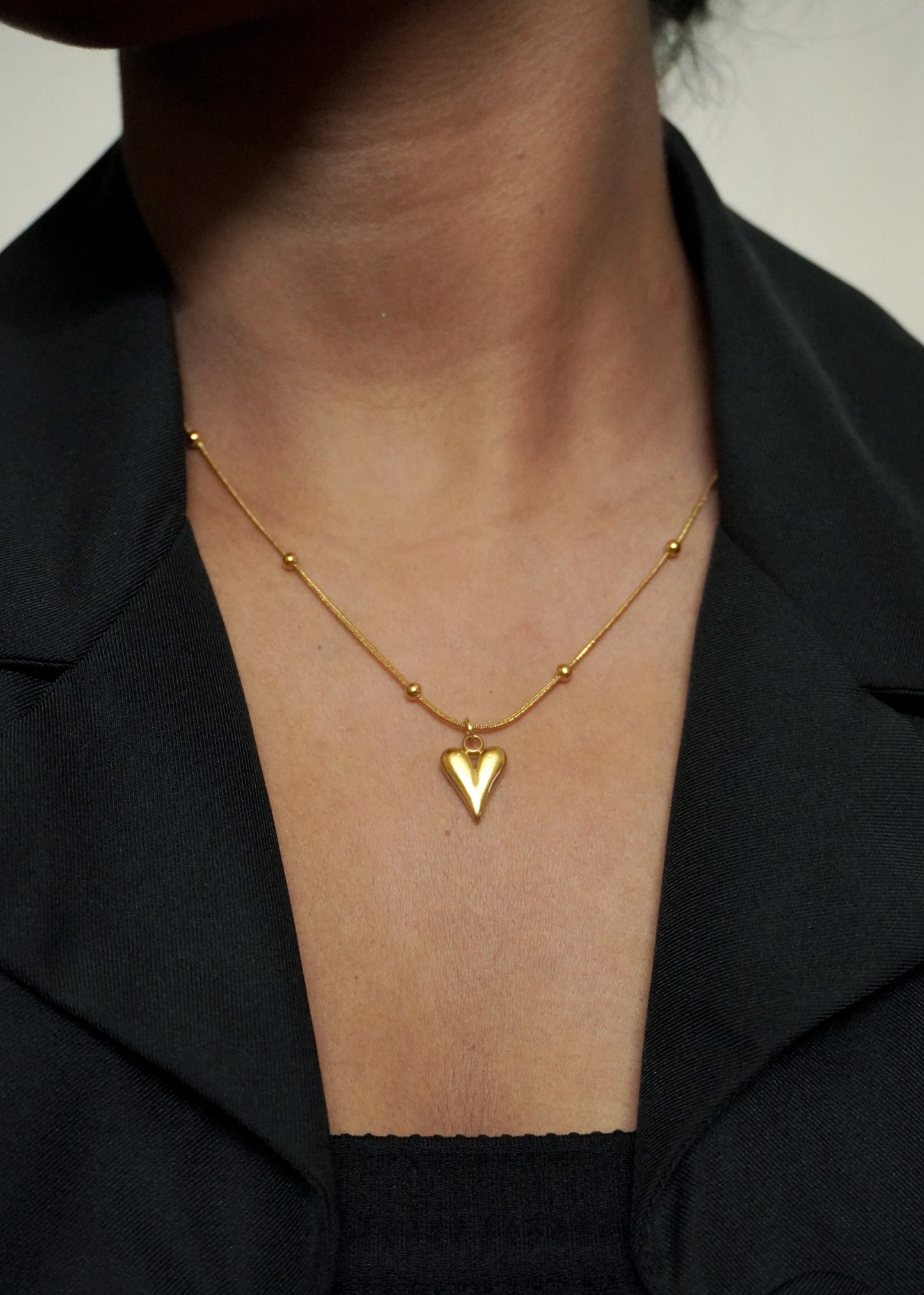 Mini Heart Glow Necklace