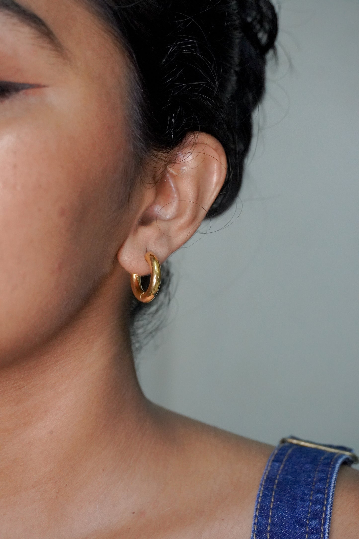 Bold mini hoops