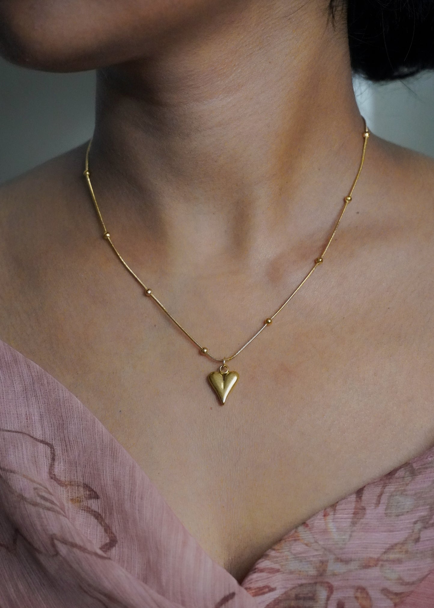 Mini Heart Glow Necklace