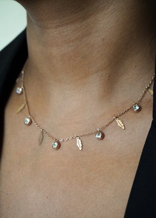 Leaves charm necklace