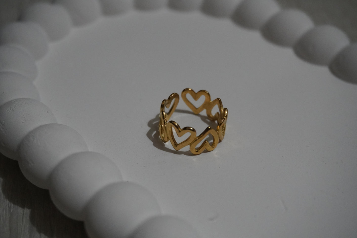 Heart string ring