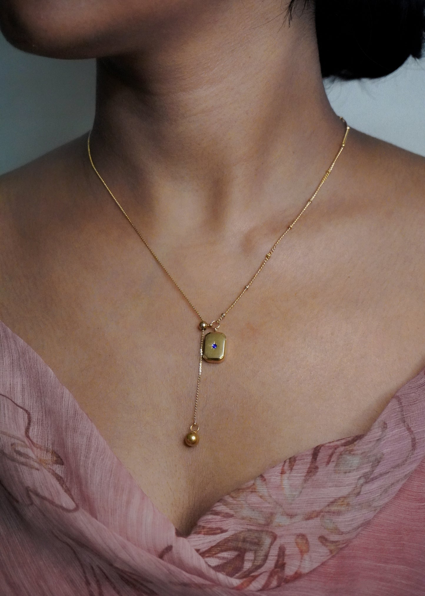 Blue Nova drop necklace