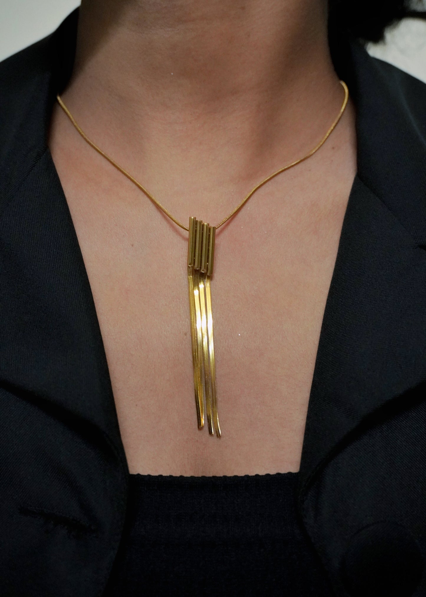 The Lira Drop Necklace