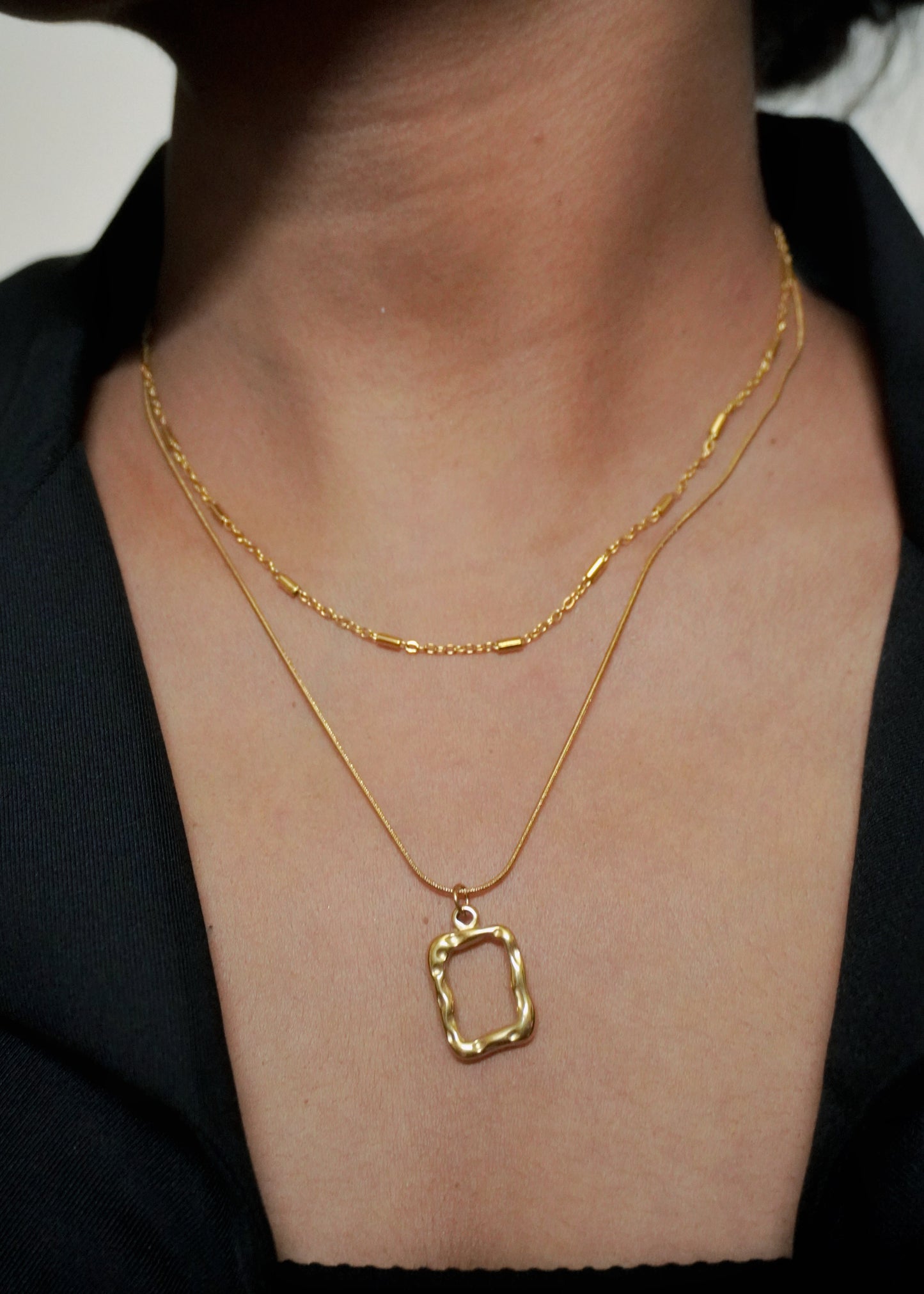 Ripple Frame Dual Layer Necklace