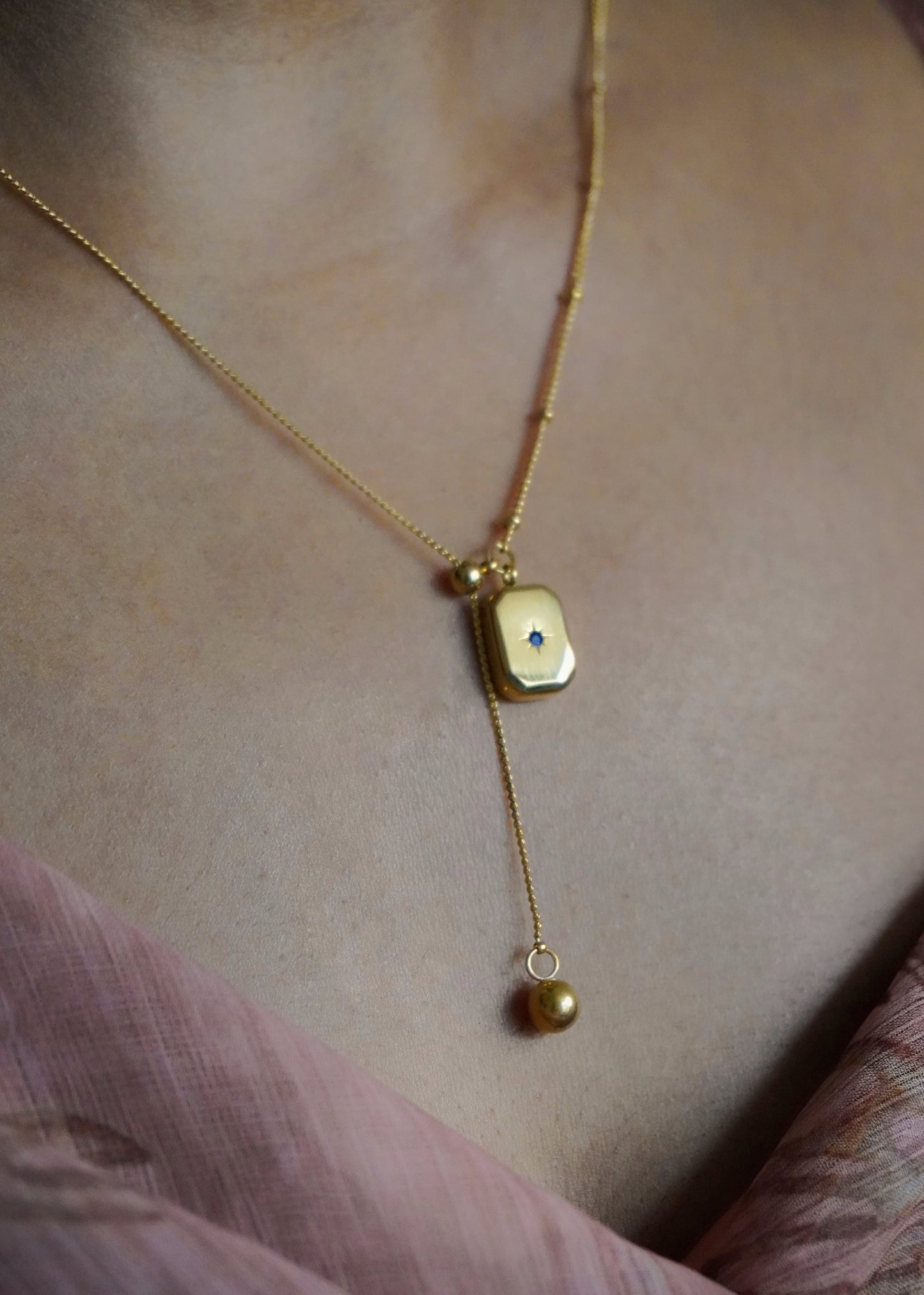 Blue Nova drop necklace