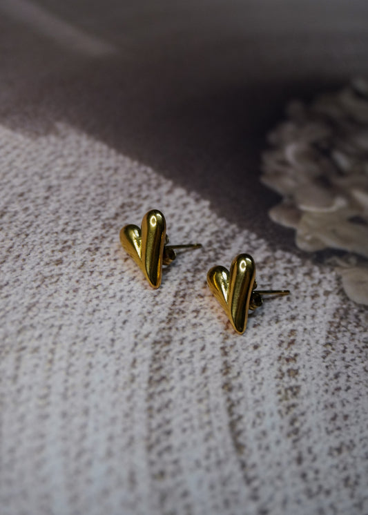 Heart Studs